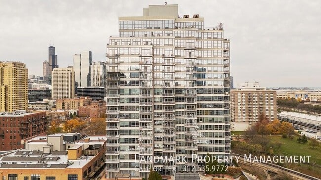 Building Photo - 1600 S Prairie Ave