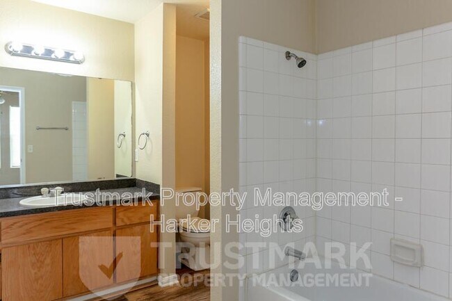 Building Photo - 3805 Wind Ct