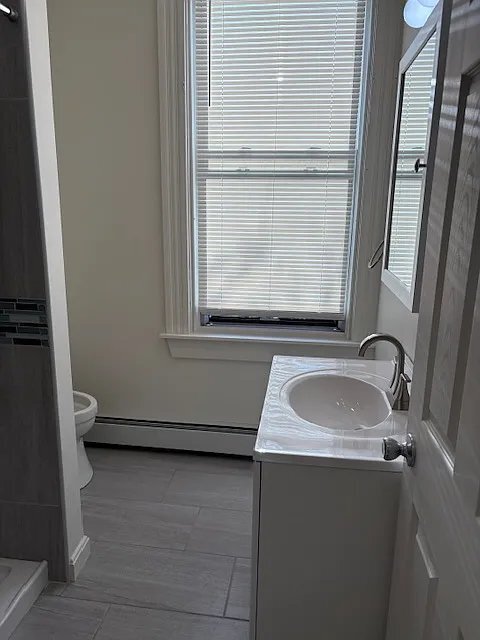 Building Photo - 254 Hope St