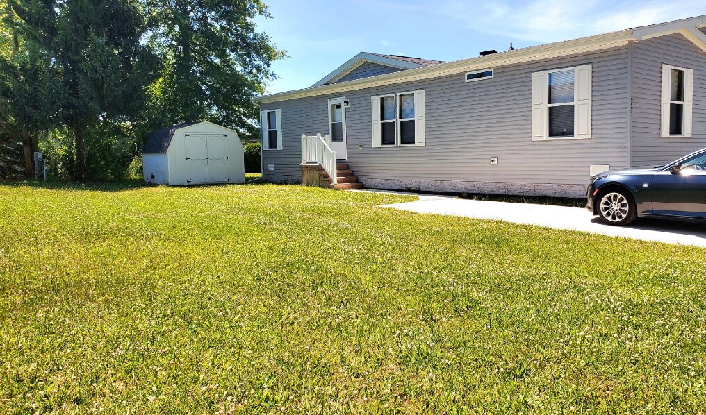 Building Photo - 9593 Mariner Dr