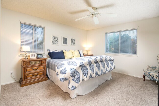 Building Photo - Spacious and Serene Home with Ideal Location near Parks, Trails, and Schools!