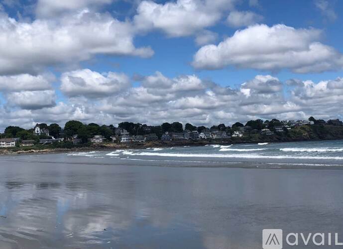 Building Photo - 60 Irving Way