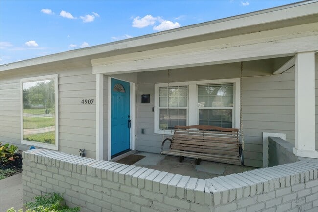 Building Photo - 4907 Marietta Ln