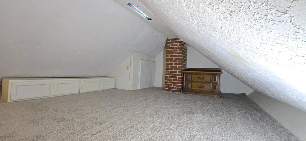 Building Photo - 511 N 4th St