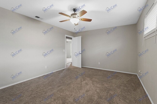 Building Photo - 2908 E Park Blvd