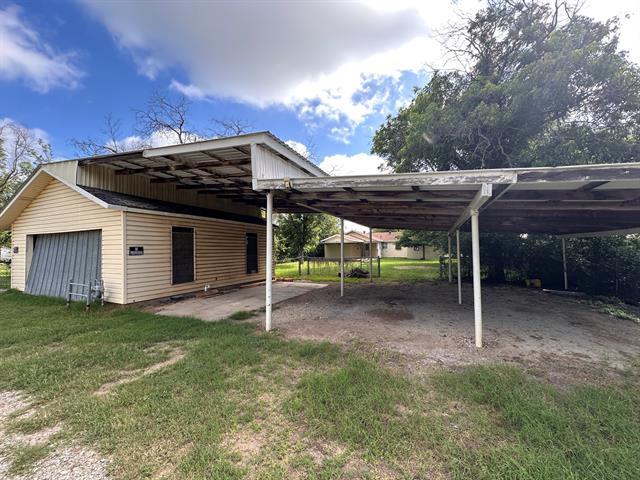 Building Photo - 2609 Belmeade St