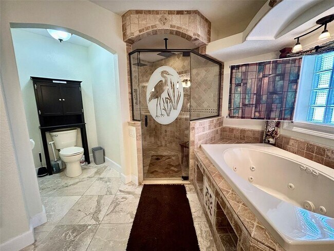 Building Photo - 24508 Saragossa Ln