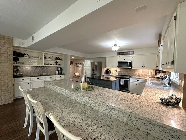 Building Photo - 3 Bedroom 2 Bath Home in Bullard ISD!