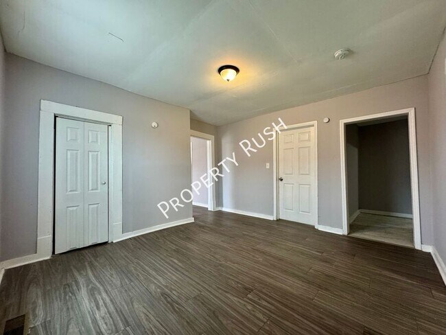 Building Photo - 3805 Alton Park Blvd