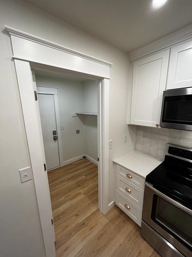 Building Photo - 1508 Theresa Dr