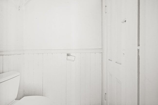 Building Photo - 70 NE Tillamook St