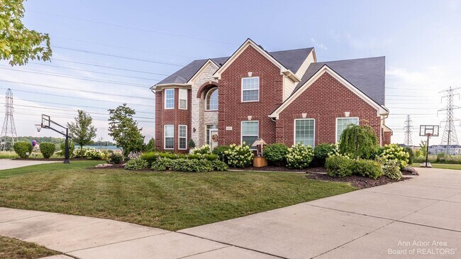 Building Photo - 815 Atherstone Dr