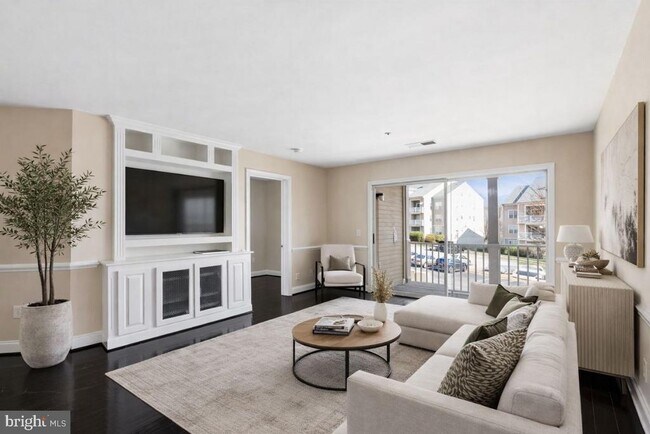 Building Photo - 1031 Gardenview Loop