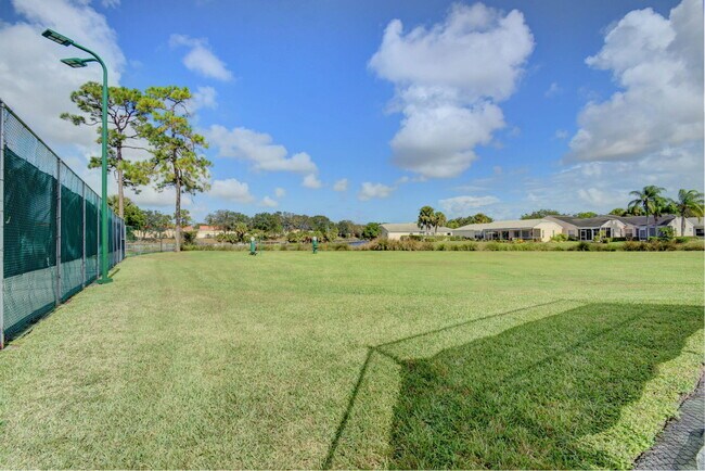 Building Photo - 208 Caribe Ct