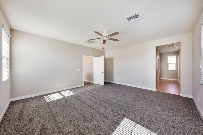 Building Photo - 2327 S Wycliff Cir