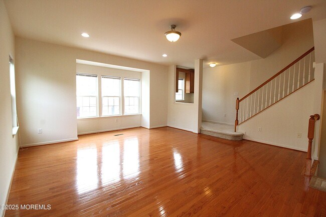 Building Photo - 54 Pate Dr