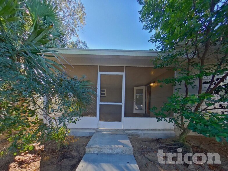 Building Photo - 2705 Knollwood Trail