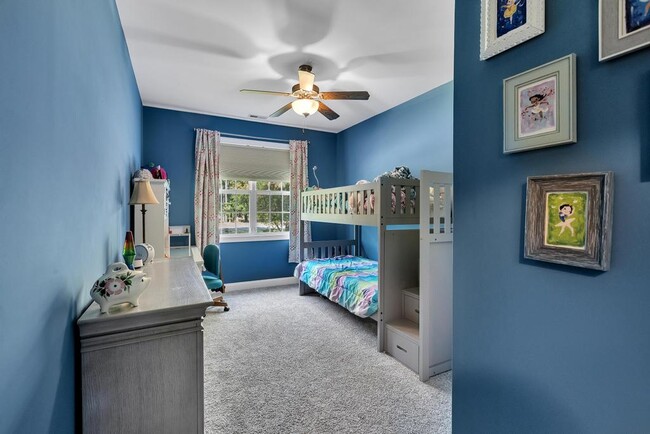 Building Photo - 223 Royal Tern Dr