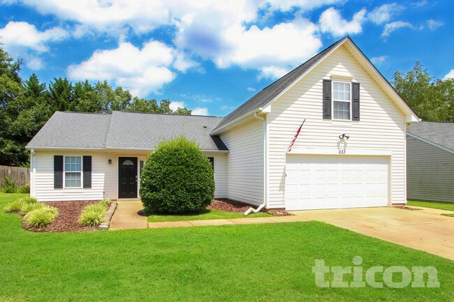 Building Photo - 633 Thornbird Cir