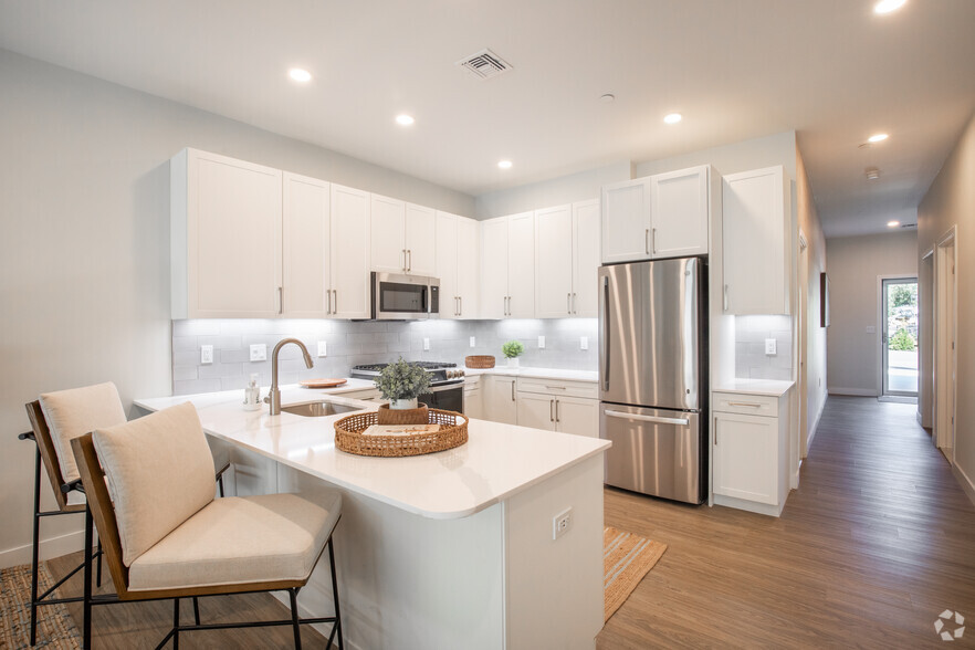2 BR, 2 BA - 1,300 SQ FT - Heritage Pine Hills Country Club