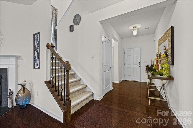 Building Photo - 409 Elizabeth Valley Ln