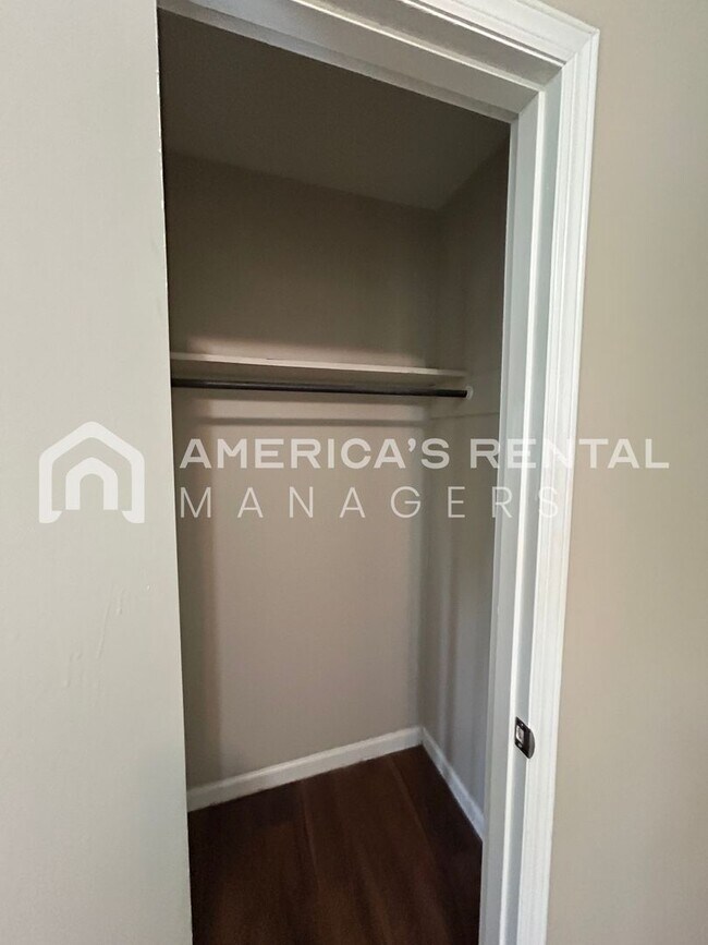 Building Photo - MOVE IN SPECIAL!!! - Home for rent in Pinson! Available to View Now! Sign a 13-month lease by 7/3...