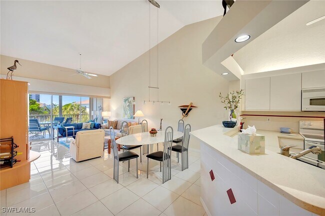 Building Photo - 7654 Pebble Creek Cir