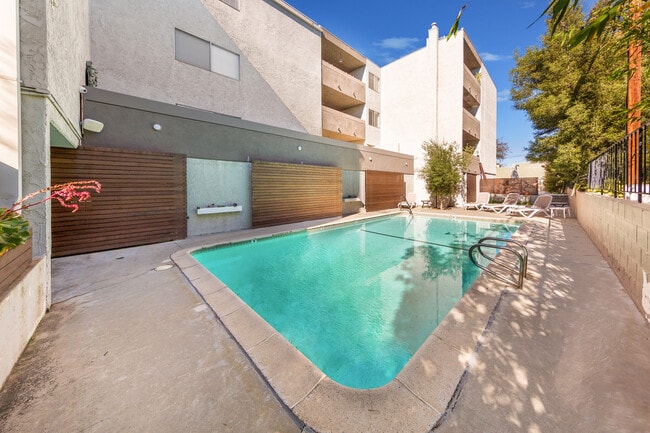 Building Photo - The Bellingham Apartments