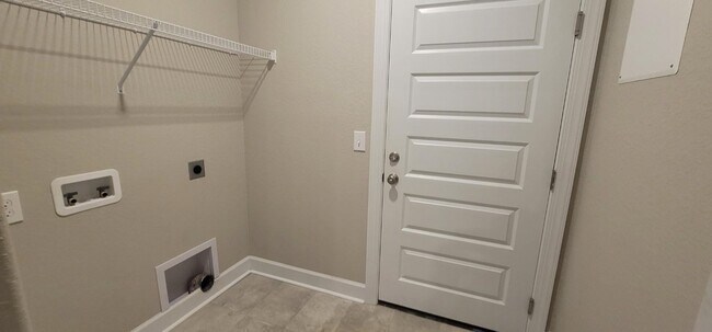 Building Photo - 2502 Tippecanoe Ridge