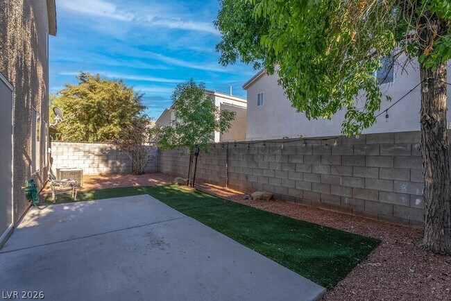 Building Photo - 3109 Strawberry Park Dr