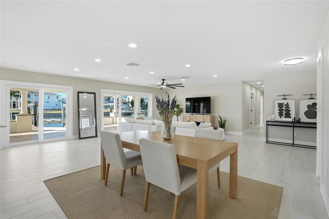 Building Photo - 3918 Americana Dr