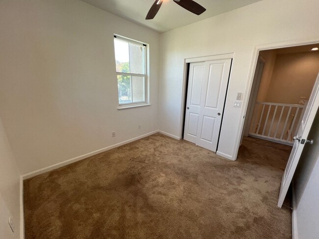 Building Photo - $4295-Beautiful Tri-level 3 Bed/2.5 Ba Townhome in Hampton Park/North San Jose