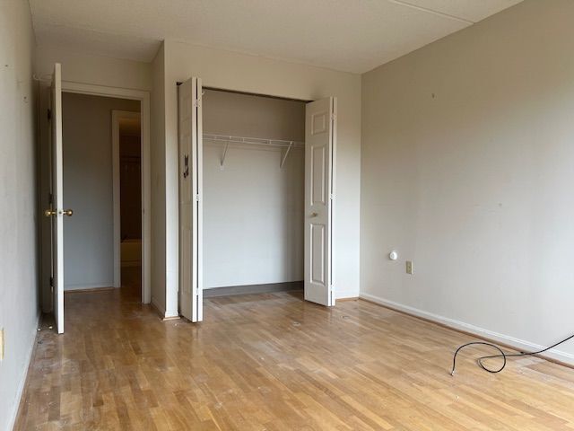 Building Photo - 100 Ledgewood Dr