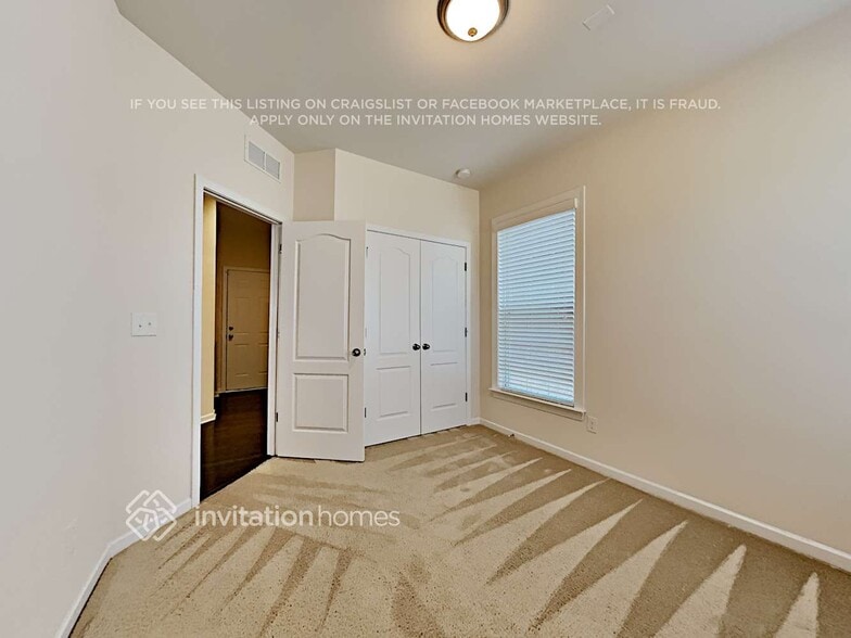 Building Photo - 10672 Sky Chase Ave NW