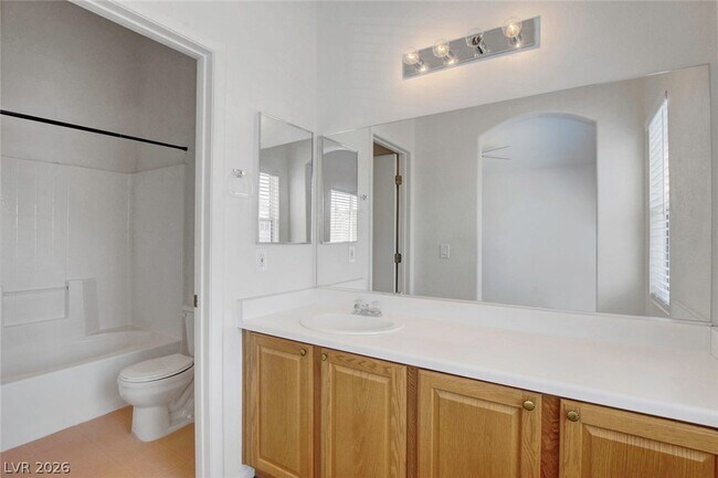 Building Photo - 2576 Velez Valley Way