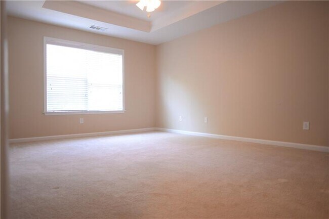 Building Photo - 5228 Wellsley Bend