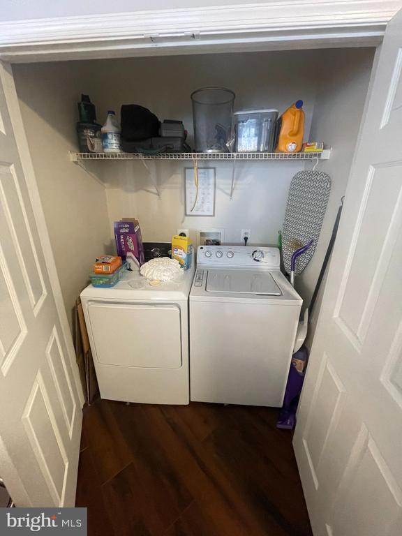 Building Photo - 3015 Nicosh Cir