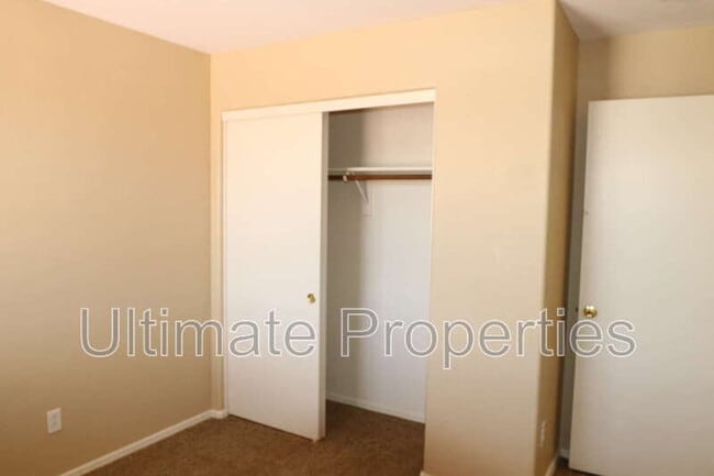 Building Photo - 12237 W Larkspur Rd