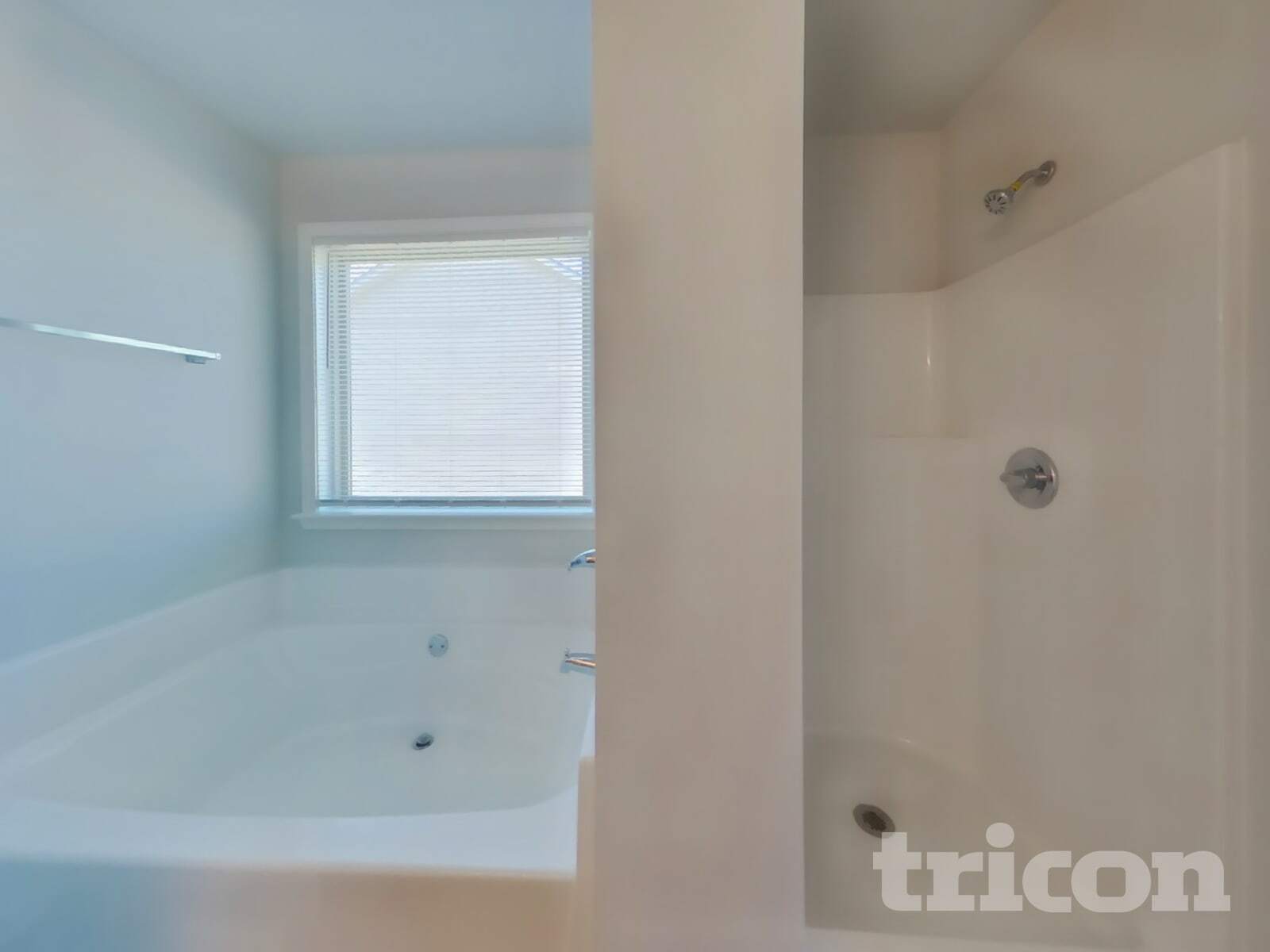 Building Photo - 269 Klinetop Dr