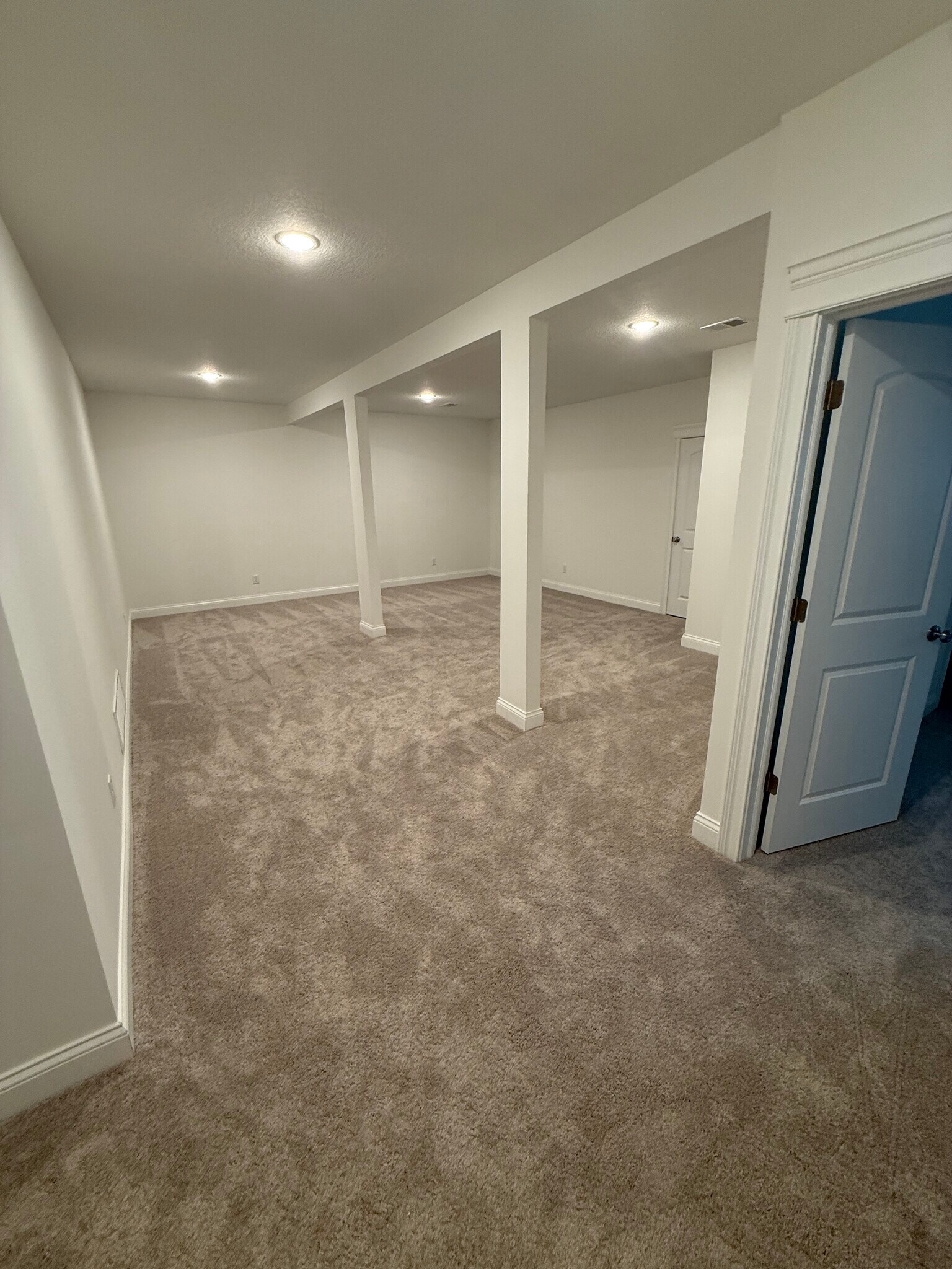 Building Photo - 5937 Butterfield Dr