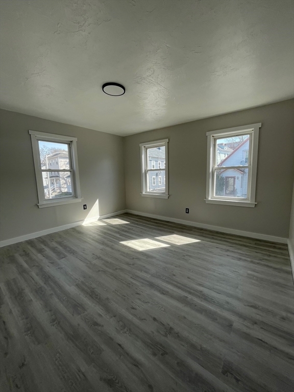 Building Photo - 34 Newbury St