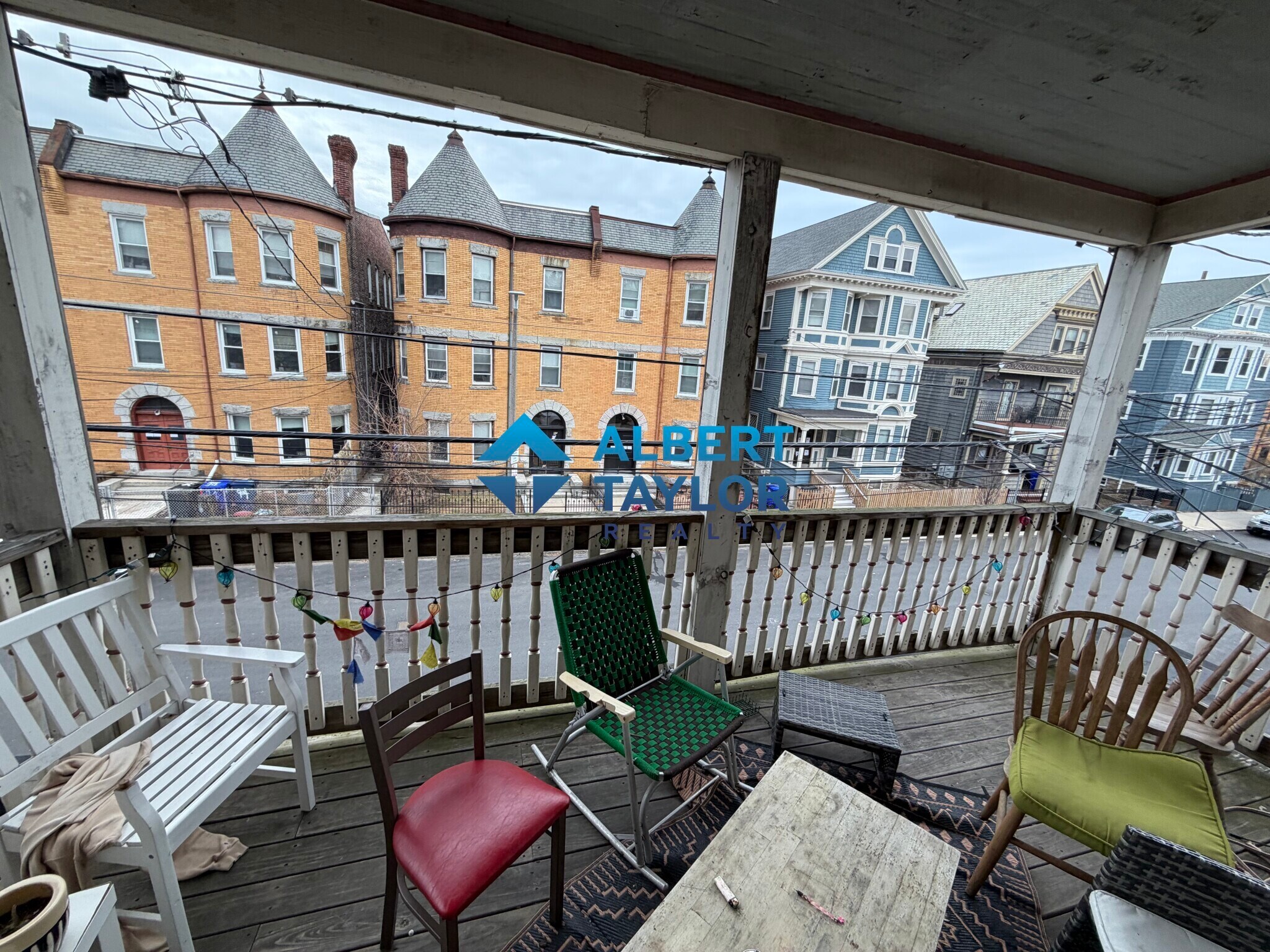 Building Photo - 99 Calumet St