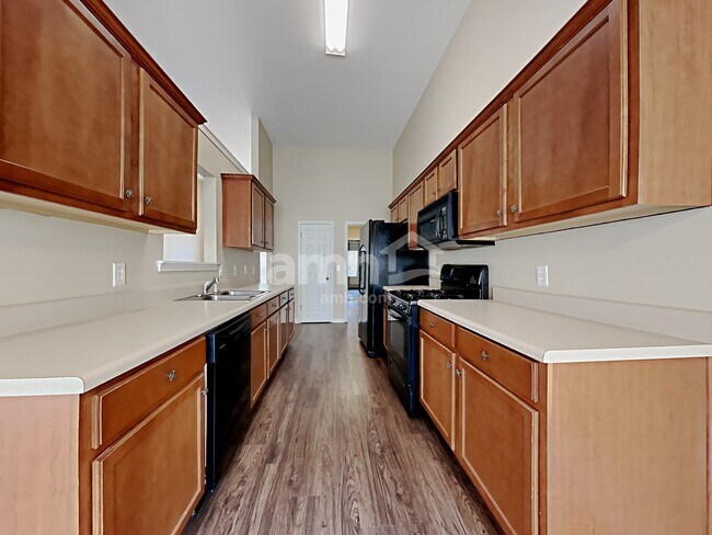 Building Photo - 2095 Mina Lane Dr