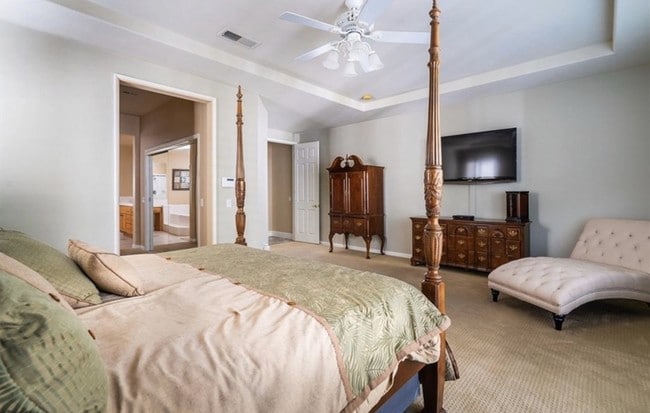 Building Photo - 28263 Infinity Cir