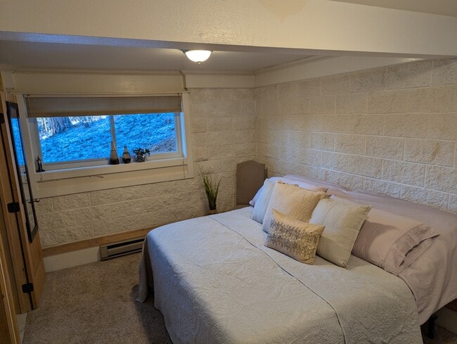 Building Photo - 11669 S Upper Ranch Dr