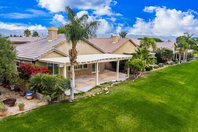 Building Photo - 82631 Redford Way