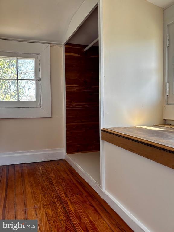 Building Photo - 8122 John Mosby Hwy