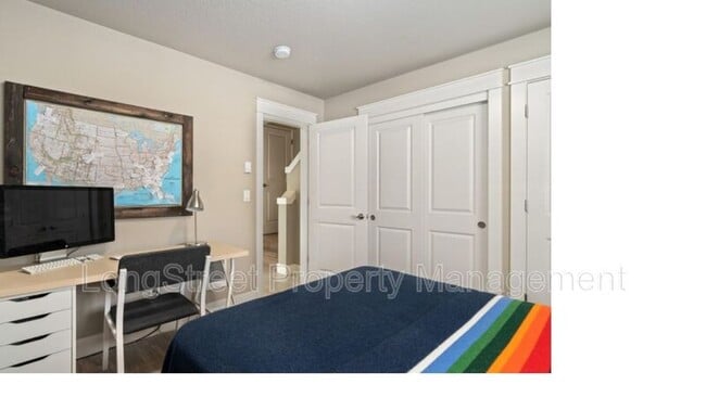 Building Photo - 3058 SE 50th Ave