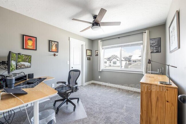 Building Photo - 9313 N Vernham Ln