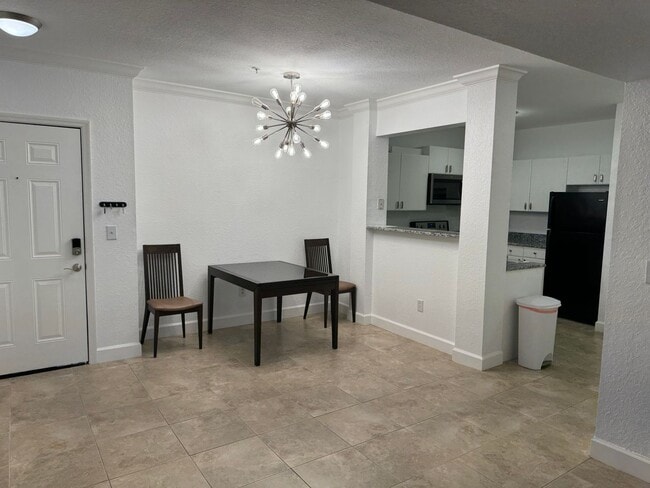 Building Photo - COMING AVAILABLE IN JULY! The Grande Downt...